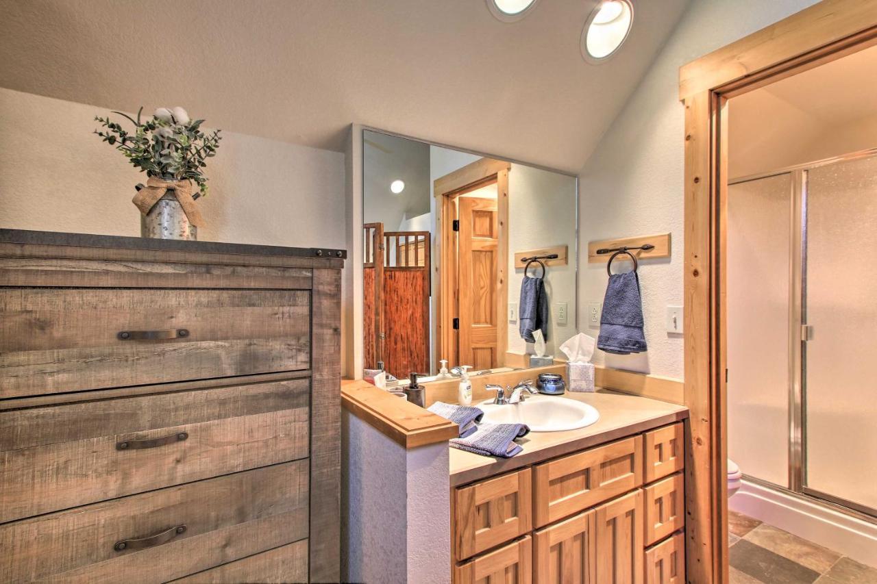 Klamath Falls Cabin Retreat With Deck And Grill! المظهر الخارجي الصورة